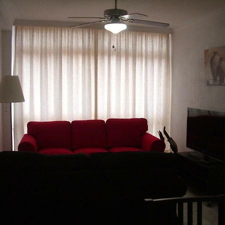 Ferienwohnung Paseo Maritimo De Poniente Málaga Exterior foto