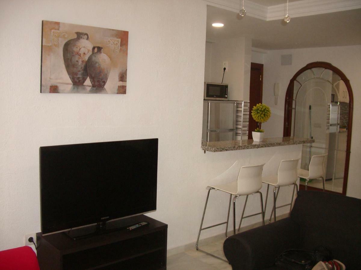 Ferienwohnung Paseo Maritimo De Poniente Málaga Exterior foto