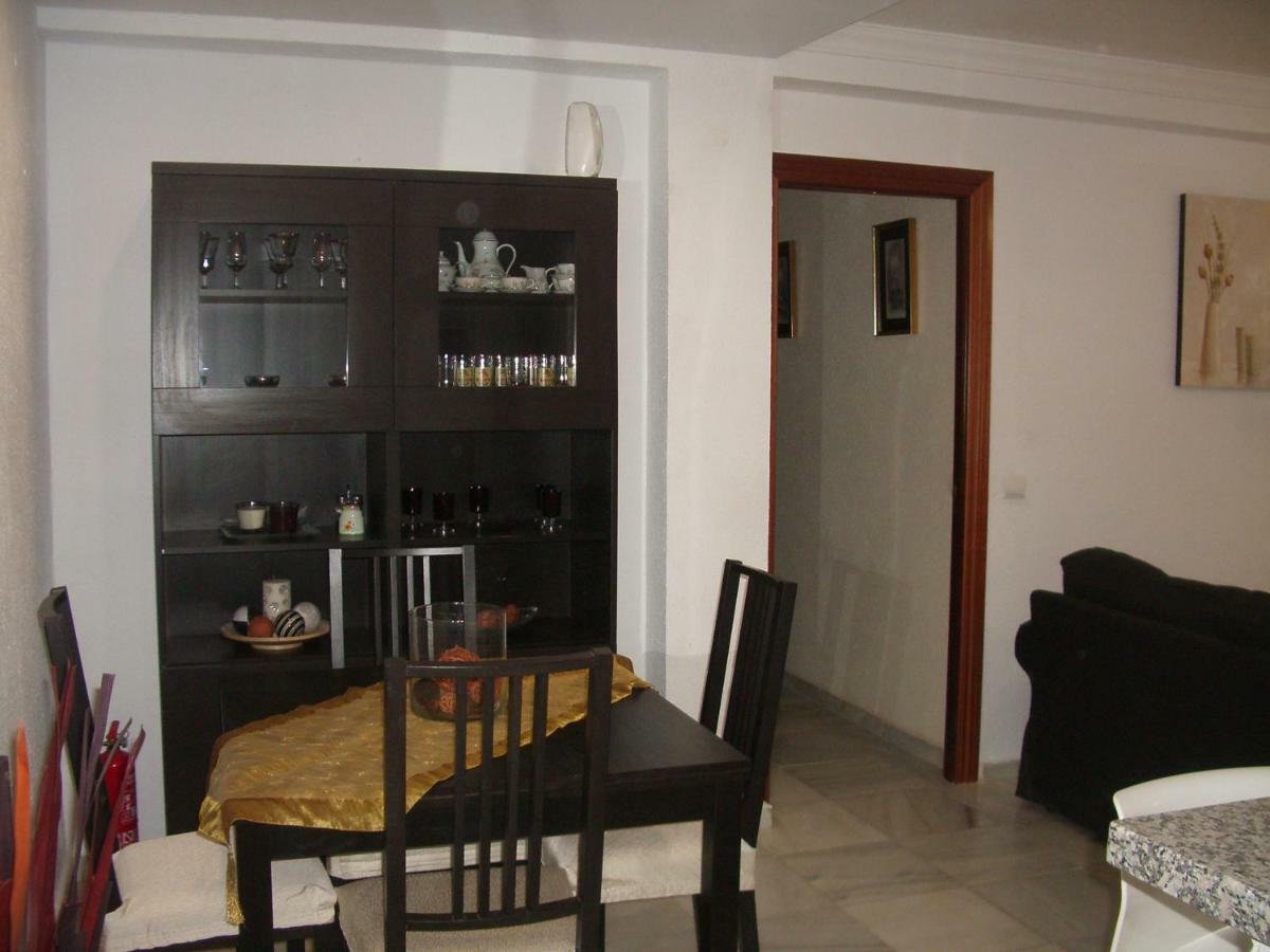 Ferienwohnung Paseo Maritimo De Poniente Málaga Exterior foto